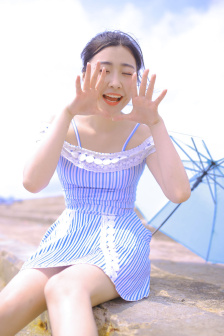撕掉她的衣服全光版